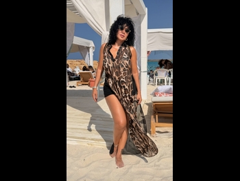  alt="Rania Youssef"