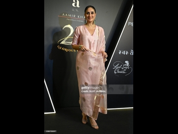  alt="Kareena Kapoor"