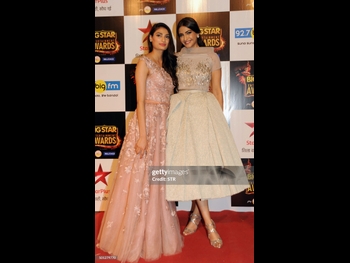  alt="Athiya Shetty"