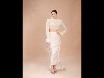  alt="Athiya Shetty"