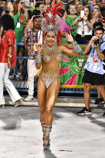 Monique Alfradique