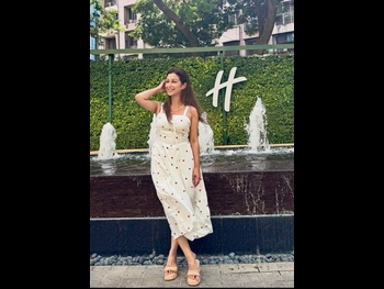  alt="Sunayana Fauzdar"