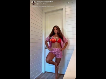  alt="Abby Anderson"