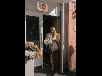 alt="Yanina Studilina"