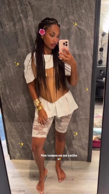 Nia Correia