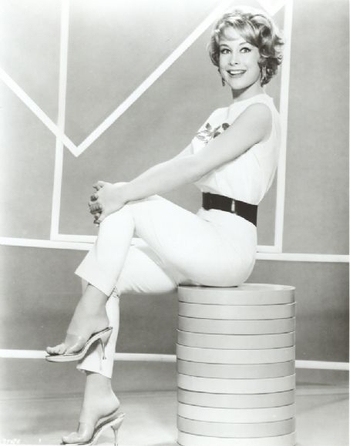 Barbara Eden (I)