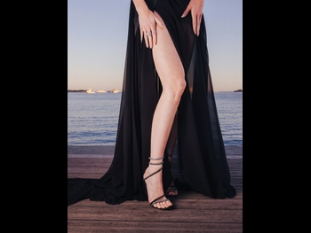 alt="Sara Croce"