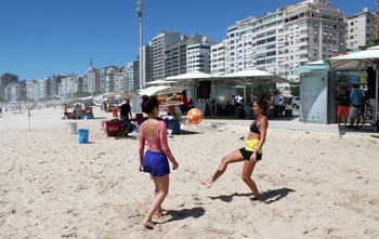 Fernanda Paes Leme