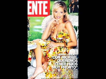  alt="Luisana Lopilato"