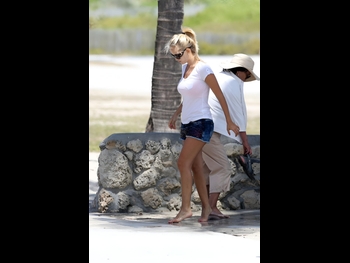  alt="Luisana Lopilato"