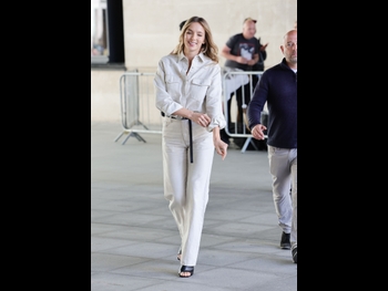  alt="Jodie Comer"