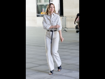  alt="Jodie Comer"