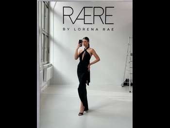  alt="Lorena Rae"