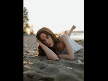  alt="Sarah Desjardins"