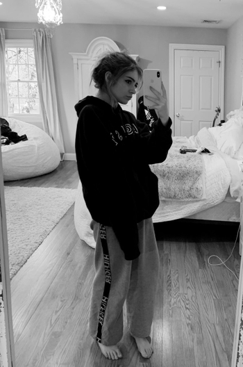 Chrissy Costanza