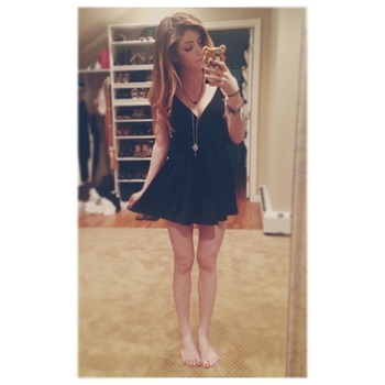 Chrissy Costanza