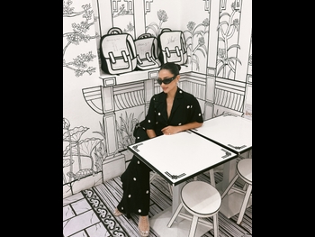  alt="Shay Mitchell"