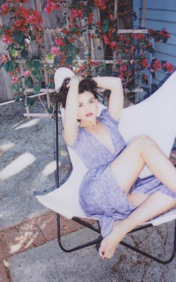 Danielle Campbell (III)