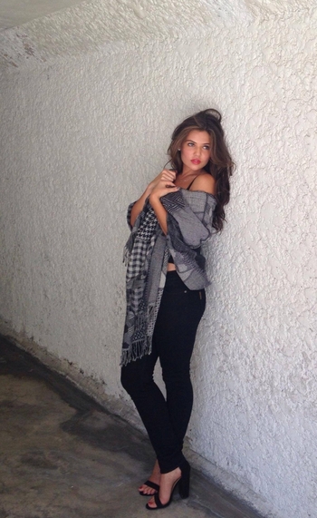 Danielle Campbell (III)