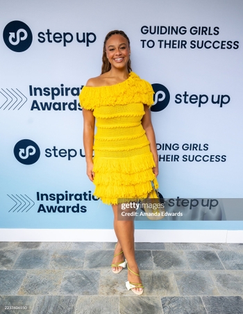 Nia Sioux