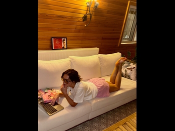  alt="Melis Sezen"