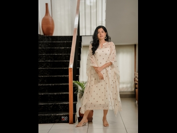  alt="Shivada Nair"
