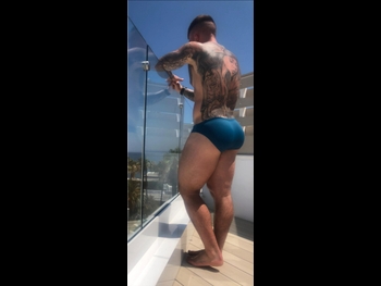  alt="Chris Hatton"