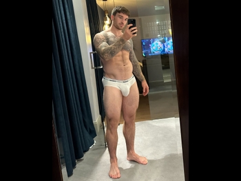  alt="Chris Hatton"