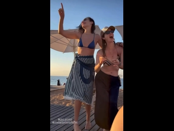  alt="Gal Gadot"