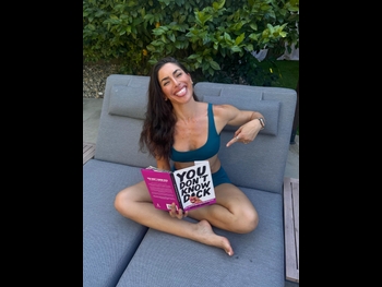  alt="Nikki Howard"
