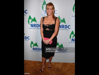  alt="Chelsea Handler"