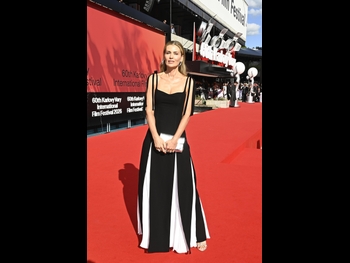  alt="Daniela Pestova"