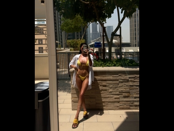  alt="Laura Badura"