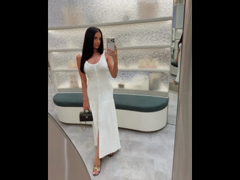  alt="Laura Badura"