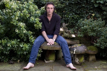 Greg Wise