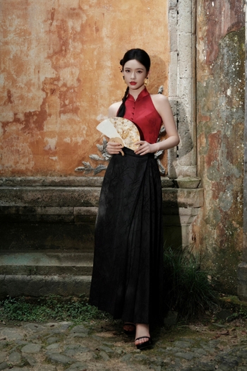 Yun Lin