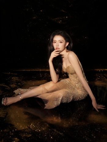 Yun Lin