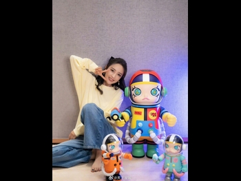  alt="Liya Tong"