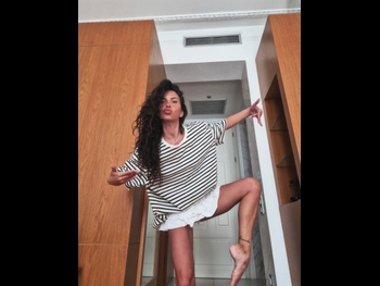  alt="Inna"