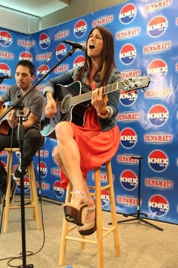 Cassadee Pope