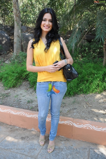 Kharbanda Kriti