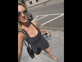  alt="Laura Rutledge"
