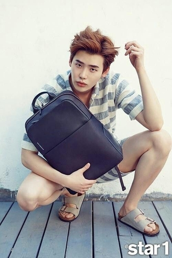 Jong-Suk Lee