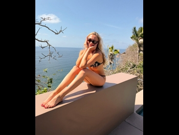  alt="Lilly Krug"