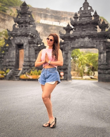 Shama Sikander