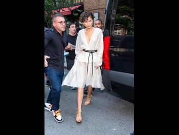  alt="Zendaya"