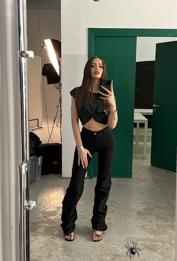 Valya Karnaval