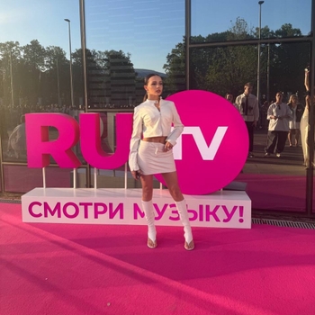 Valya Karnaval