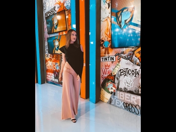  alt="Andrea Sola"