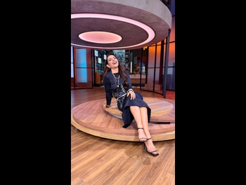  alt="Claudia Lizaldi"